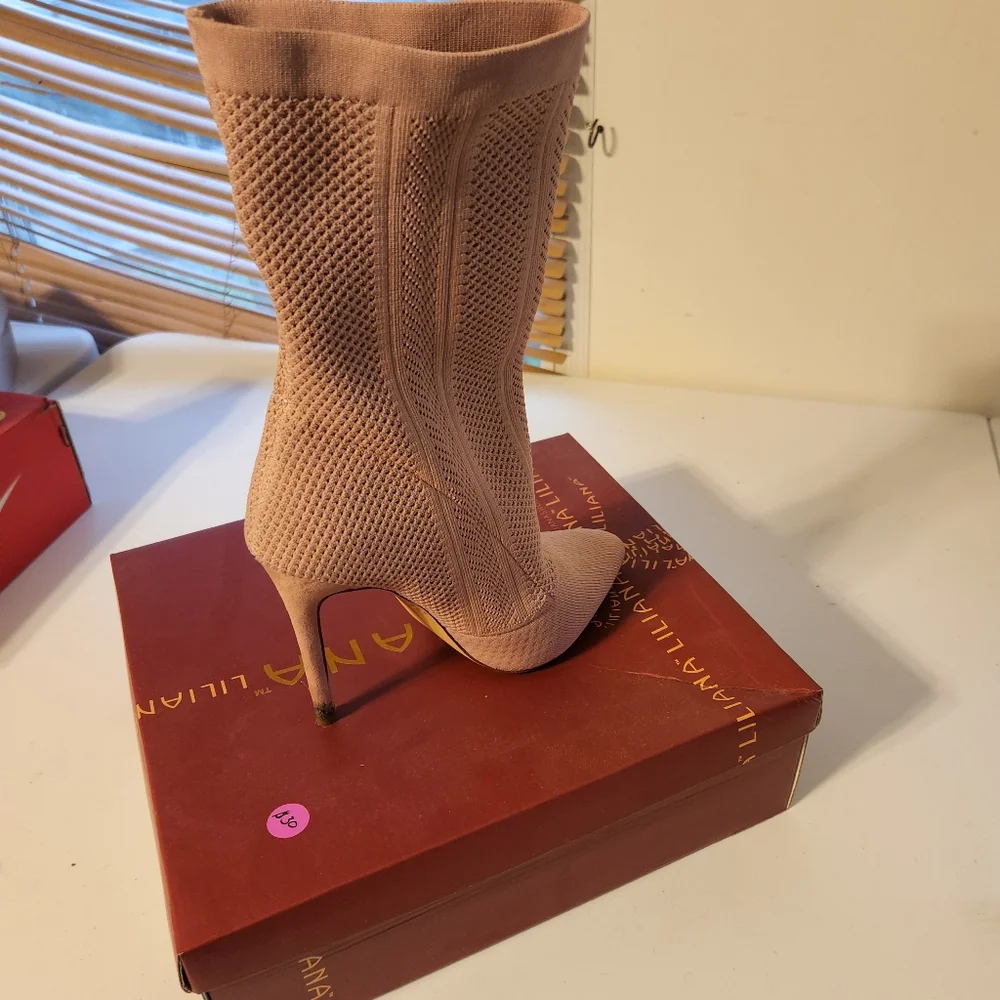 Boot heels - Picture 2 of 4